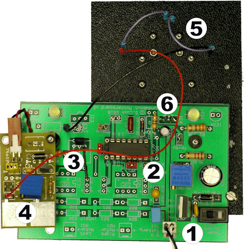 38 kHz infrared emitter detector test circuit