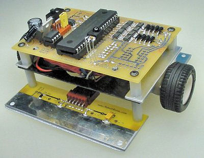Jet, David Cook&rsquo;s robot that follows lines at over 1 meter per second