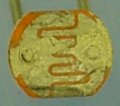 Small defective photoresistor, orange, 8 curves